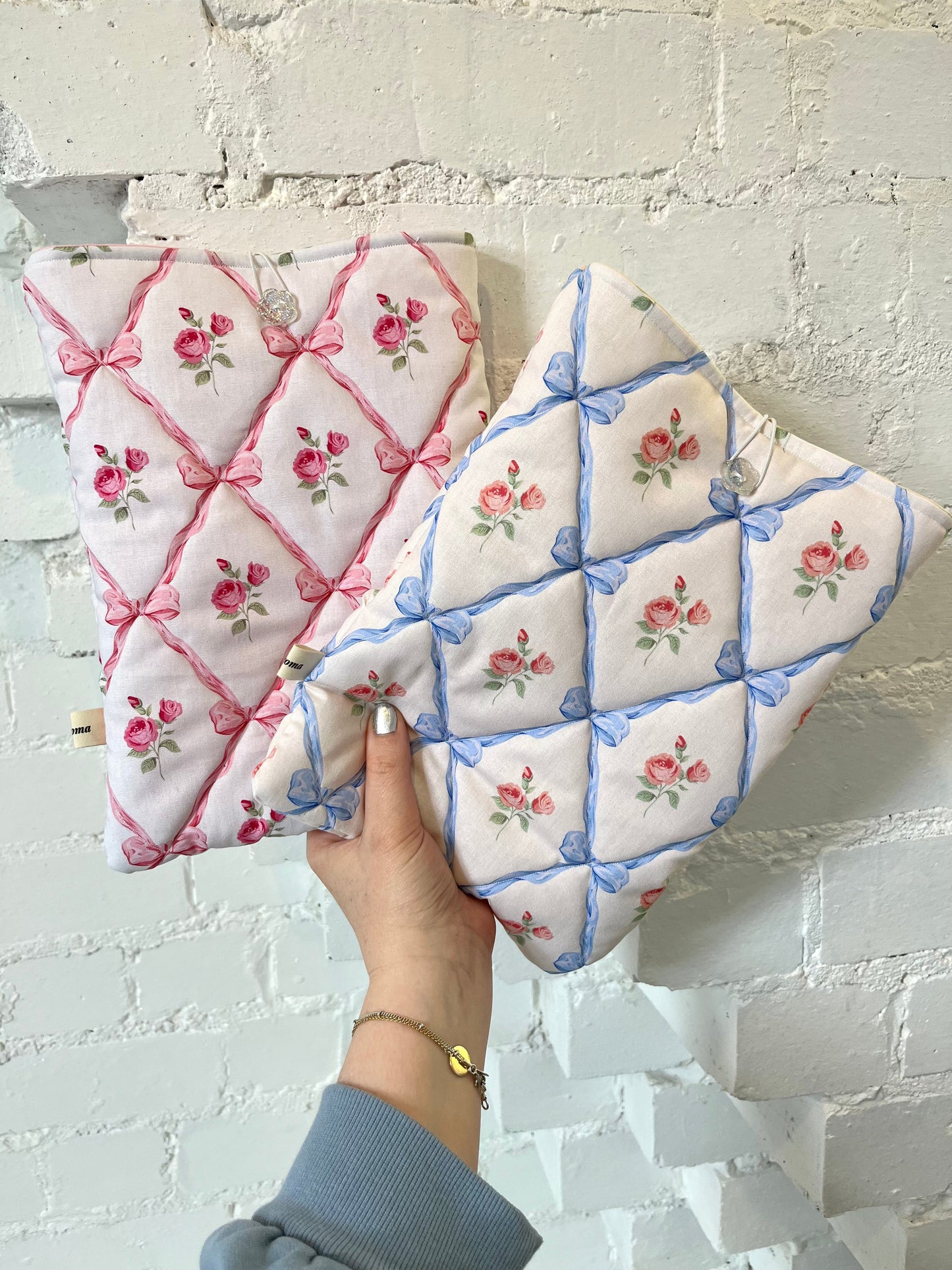 Delphine Book Sleeve