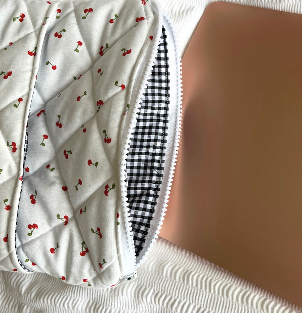 Cherry - Laptop + iPad Sleeve