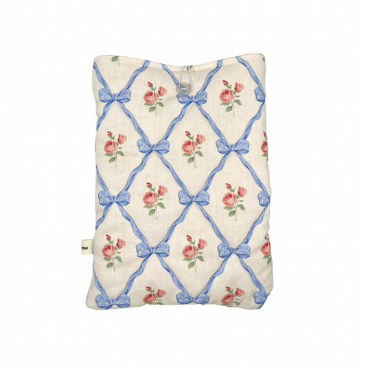 Delphine Book Sleeve