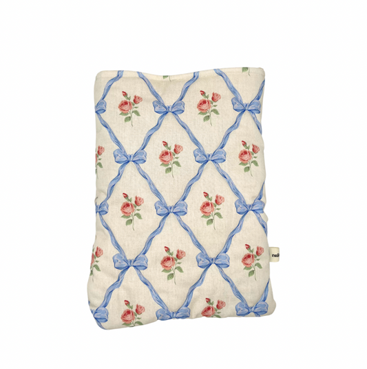 Delphine Book Sleeve