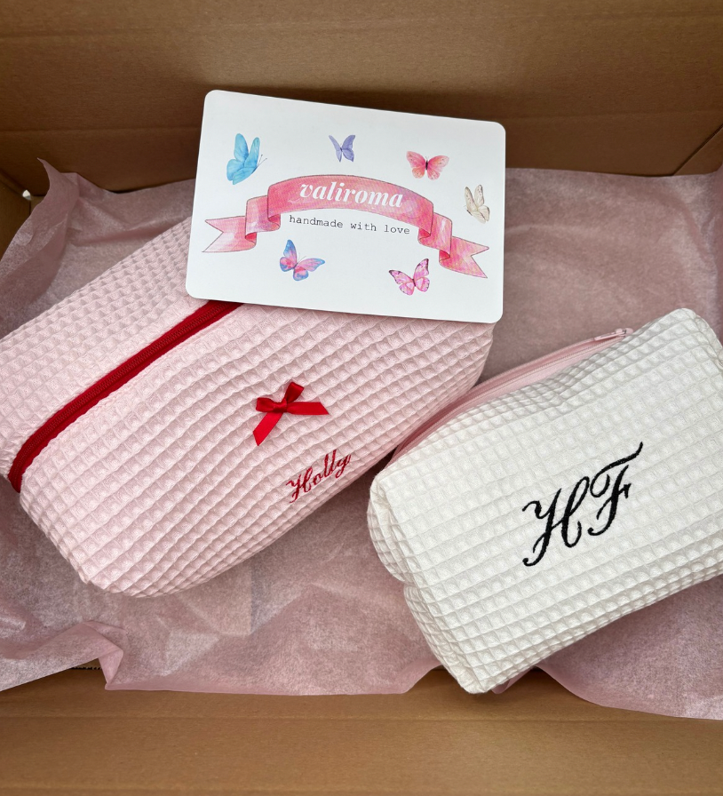 Ivory – Personalised Beauty Bag