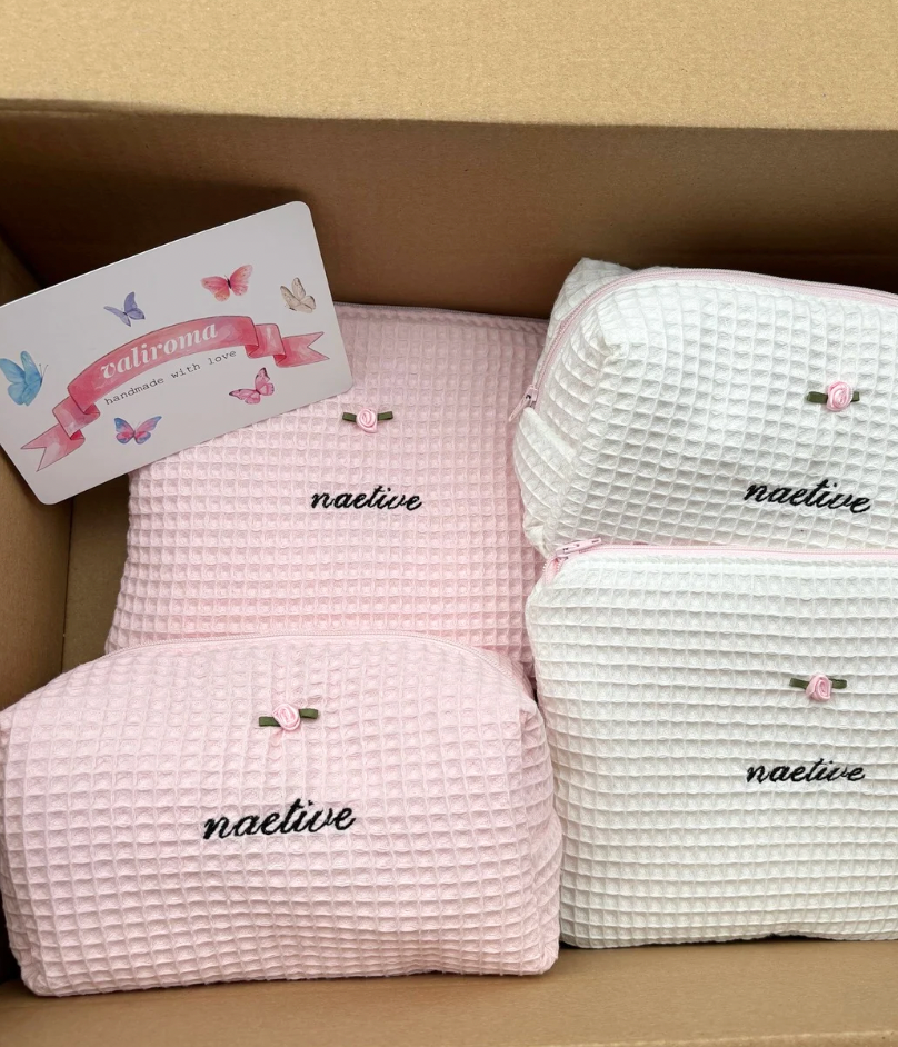 Blush – Personalised Beauty Pouch