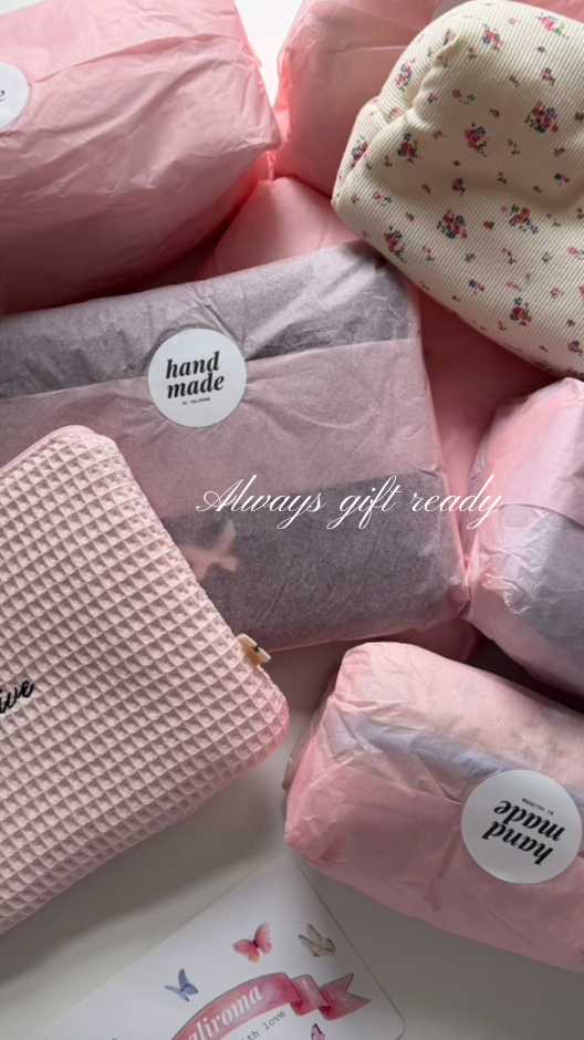 Blueberry – Personalised Book Sleeve