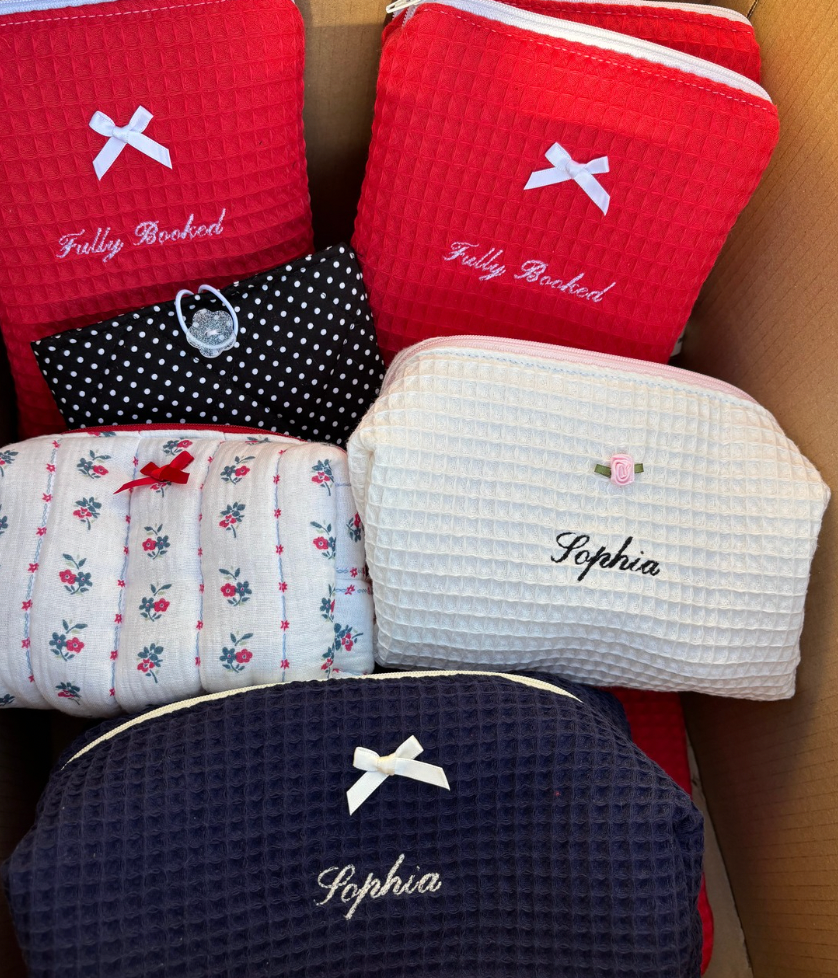 Scarlet – Personalised Book Sleeve