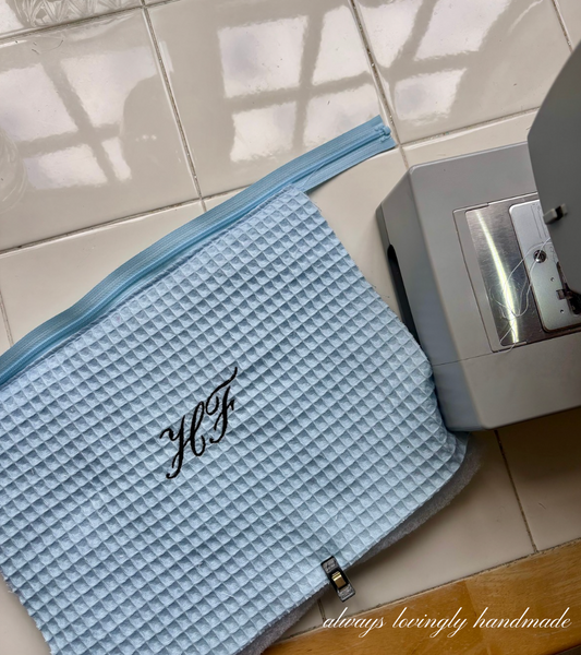Blueberry – Personalised Beauty Pouch