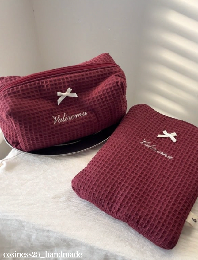 Dark Cherry – Personalised Beauty Bag